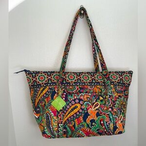 NEW Vera Bradley Venetian Paisley 2013 Get Carried Away Tote Blue Yellow Travel